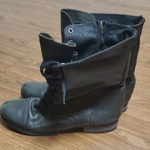 Steve Madden Boots